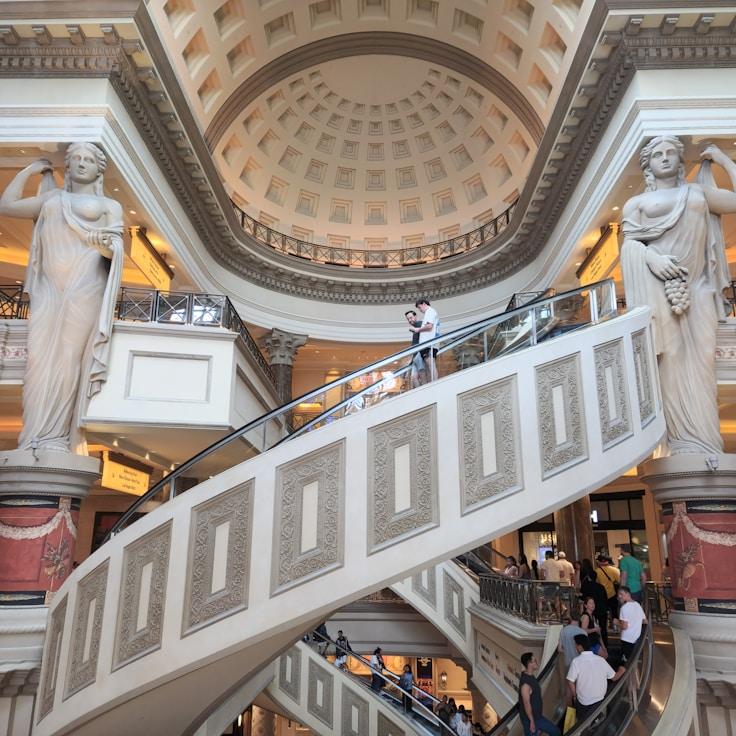 Dining out as an expat family in Portugal